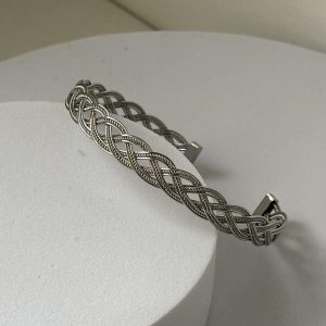 Brazalete Emine