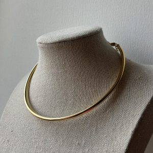 Collar Cara oro