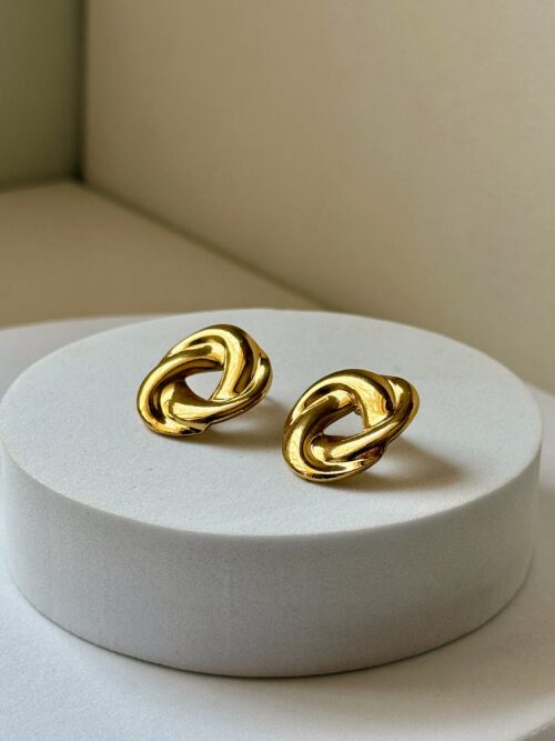 Pendientes Aina